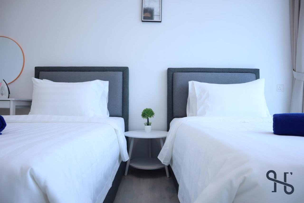 קוטה קינבלו Homesuite' Home At Jesselton Quay מראה חיצוני תמונה