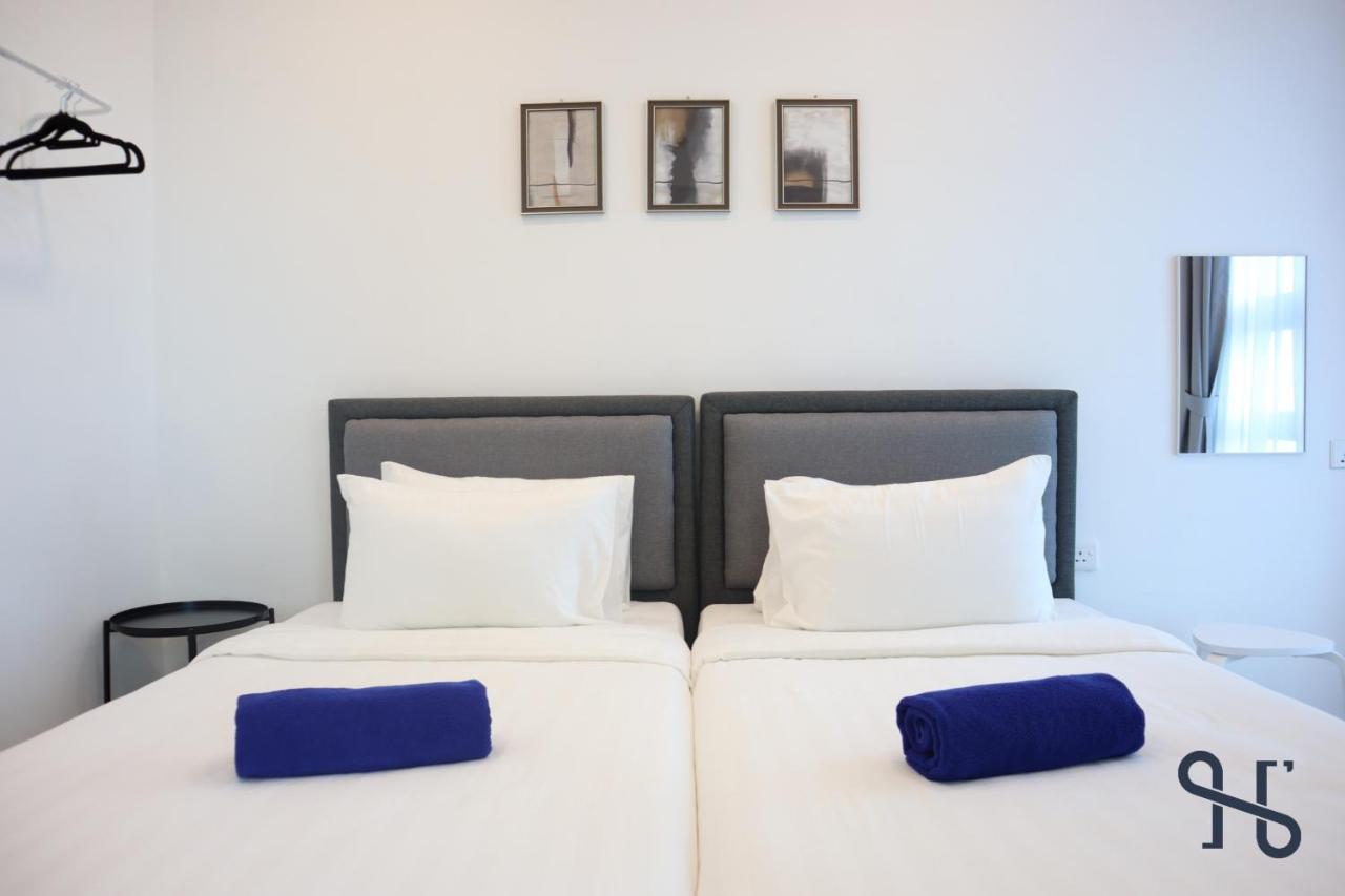 קוטה קינבלו Homesuite' Home At Jesselton Quay מראה חיצוני תמונה