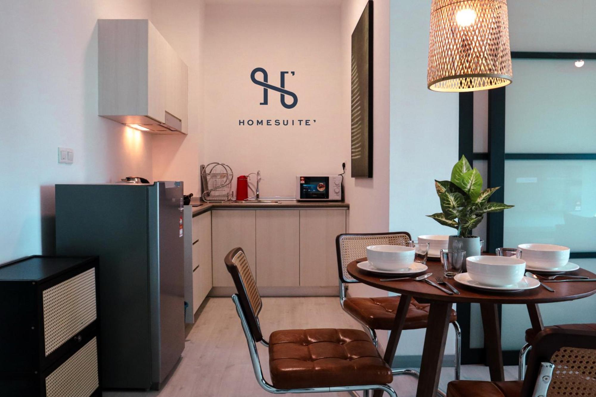 קוטה קינבלו Homesuite' Home At Jesselton Quay מראה חיצוני תמונה